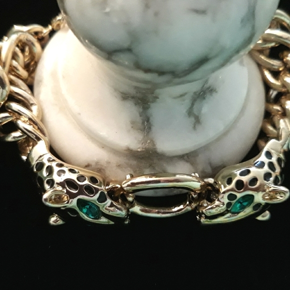 Vintage Double Leopard Head with Green Rhinestone Eyes Chunky Chain Bracelet - Picture 7 of 15